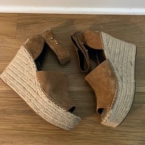 Dolce Vita Suede/Straw Wedges size 8.5
